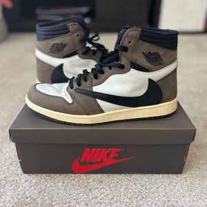 Jordan 1 High Travis Scott Mocha